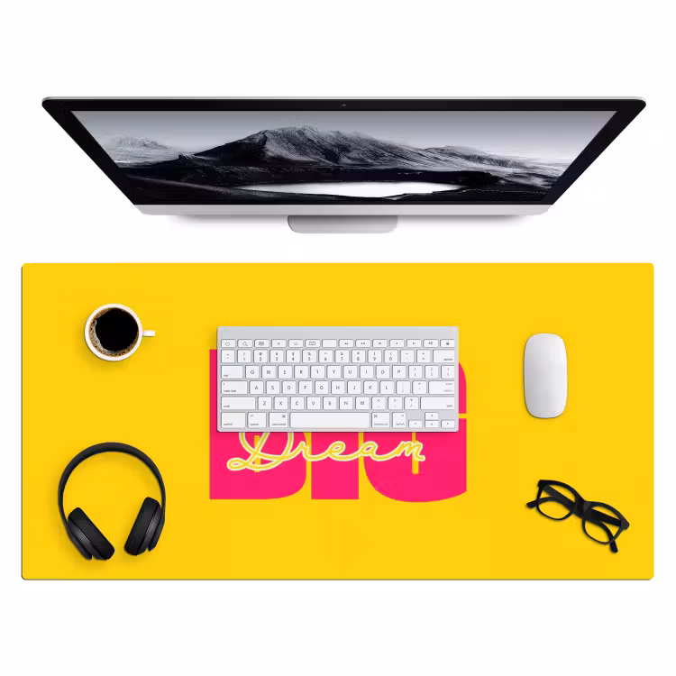 Dream big - Geel - Roze Muismat XXL klein -3d