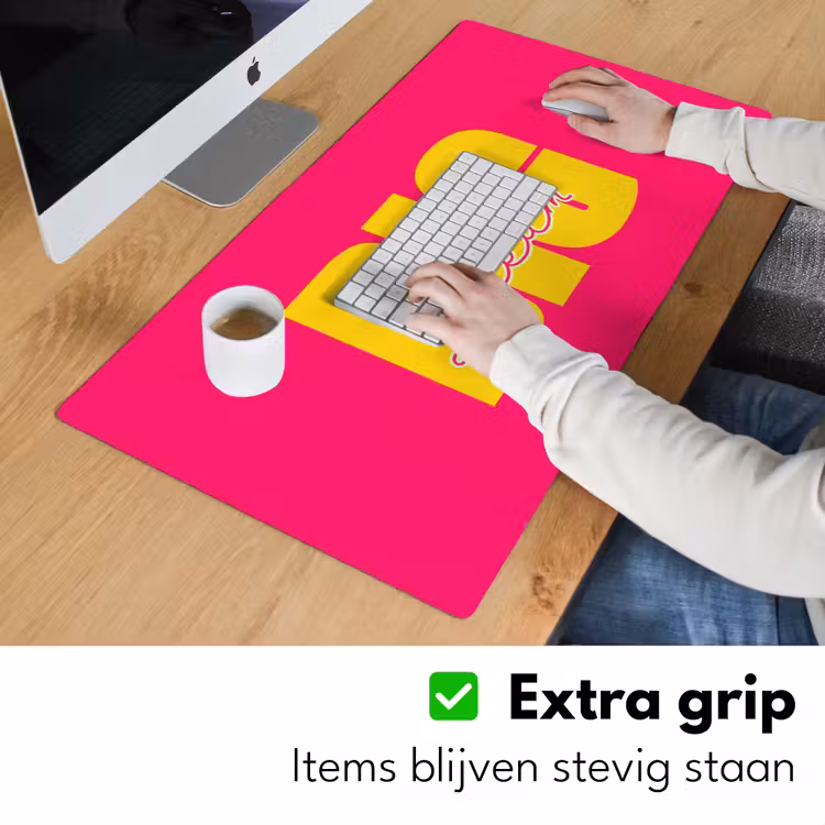 Dream big - Roze - Geel - Minimalistisch Muismat XXL klein -sfeer3