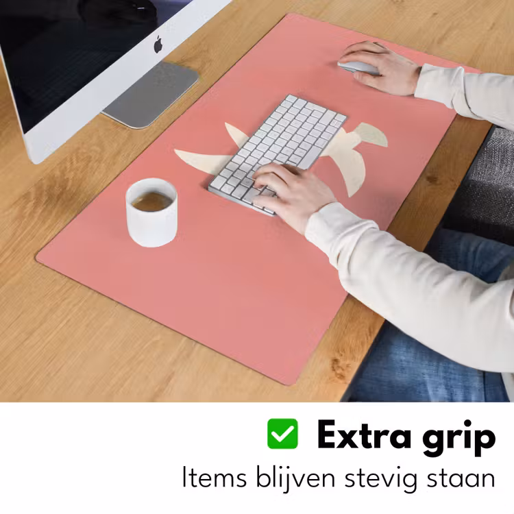 Duiven - Wit - Sierlijk Muismat XXL klein -sfeer3