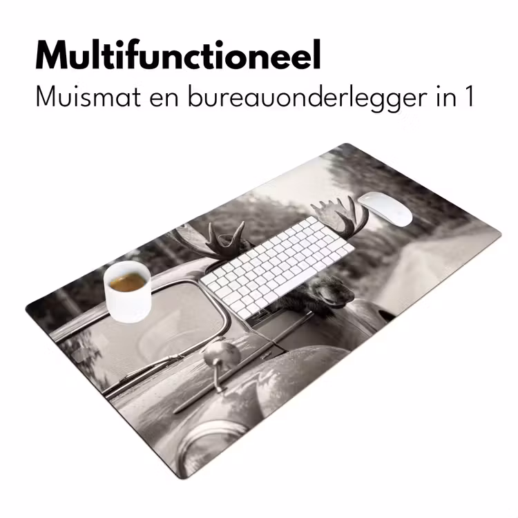 Eland - Auto - Gewei - Zwart - Wit Muismat XXL klein -sfeer4