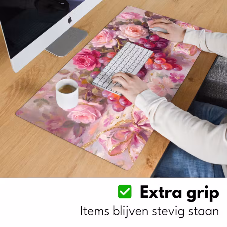 Eten - Bloemen - Stilleven - Roze - Goud Muismat XXL klein -sfeer3