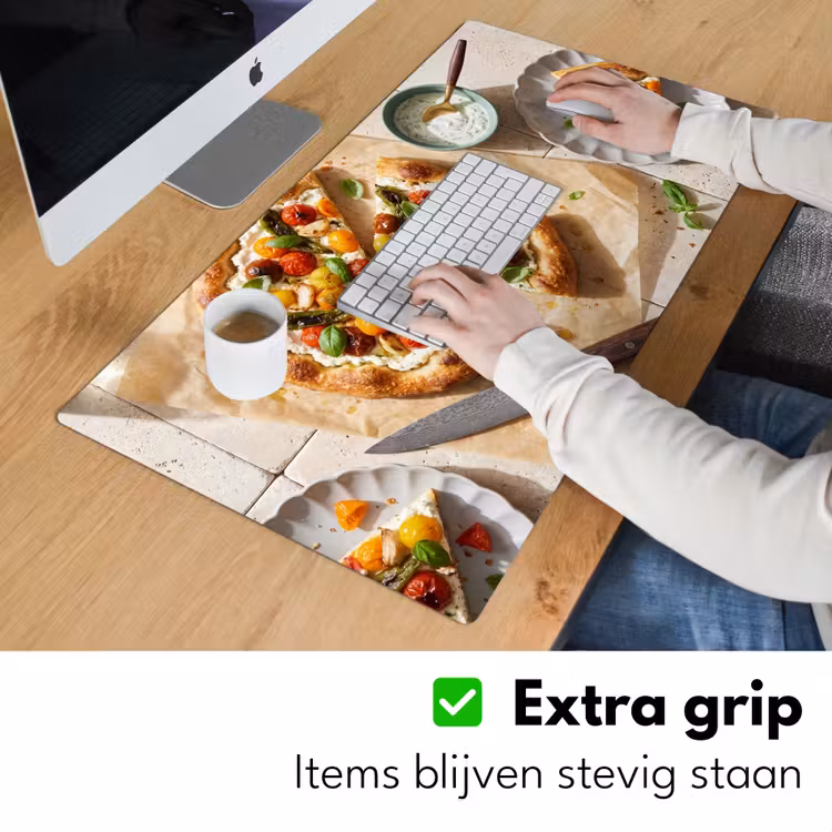 Eten - Tomaten - Basilicum - Maaltijd - Vers Muismat XXL klein -sfeer3