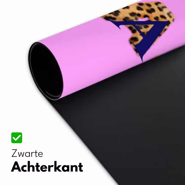 Felroze - Badass - Panterprint - Schaduw Muismat XXL klein -sfeer2