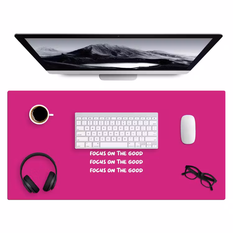 Focus on the good - Roze - wit Muismat XXL klein -3d