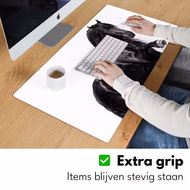 Fries - Hengst - Modern Muismat XXL klein -sfeer3