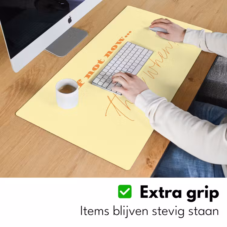 Geel - Oranje - if not now then when Muismat XXL klein -sfeer3