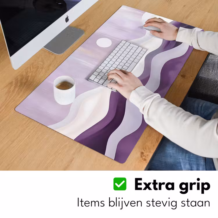 Golven - Heuvels - Abstract - Paars Muismat XXL klein -sfeer3