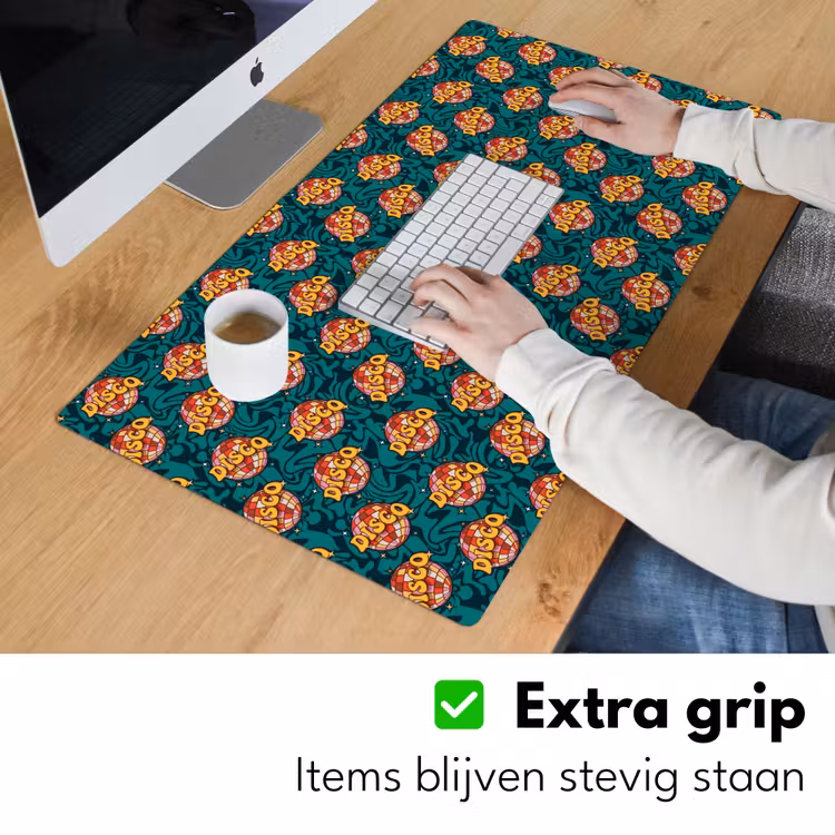 Groen - Disco - Patroon Muismat XXL klein 681 -sfeer3