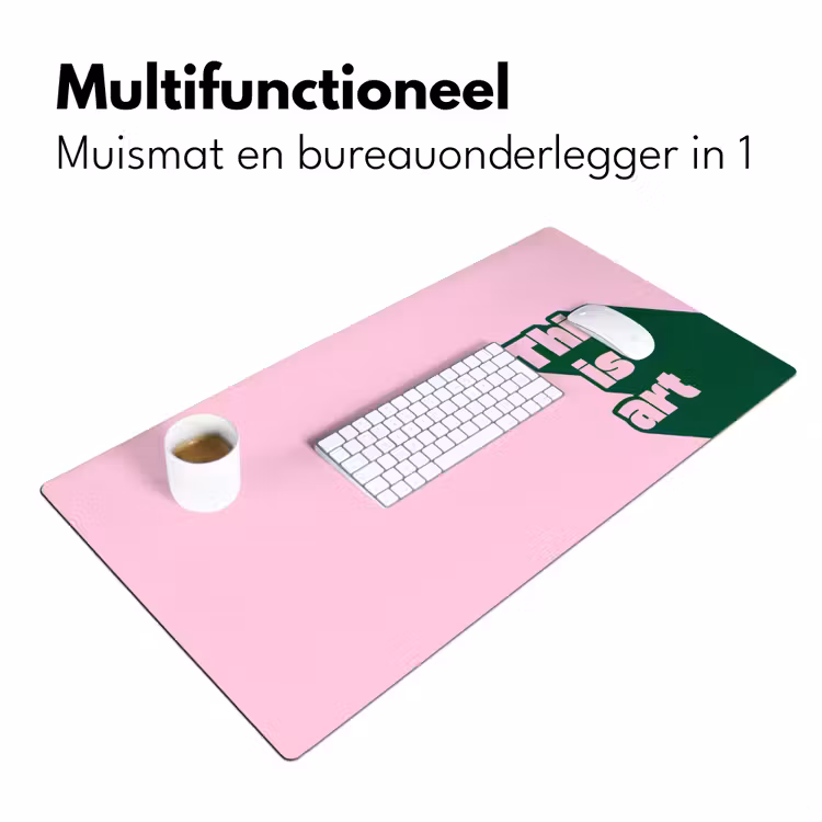 Groen - Teskt - This is art - Roze Muismat XXL klein -sfeer4