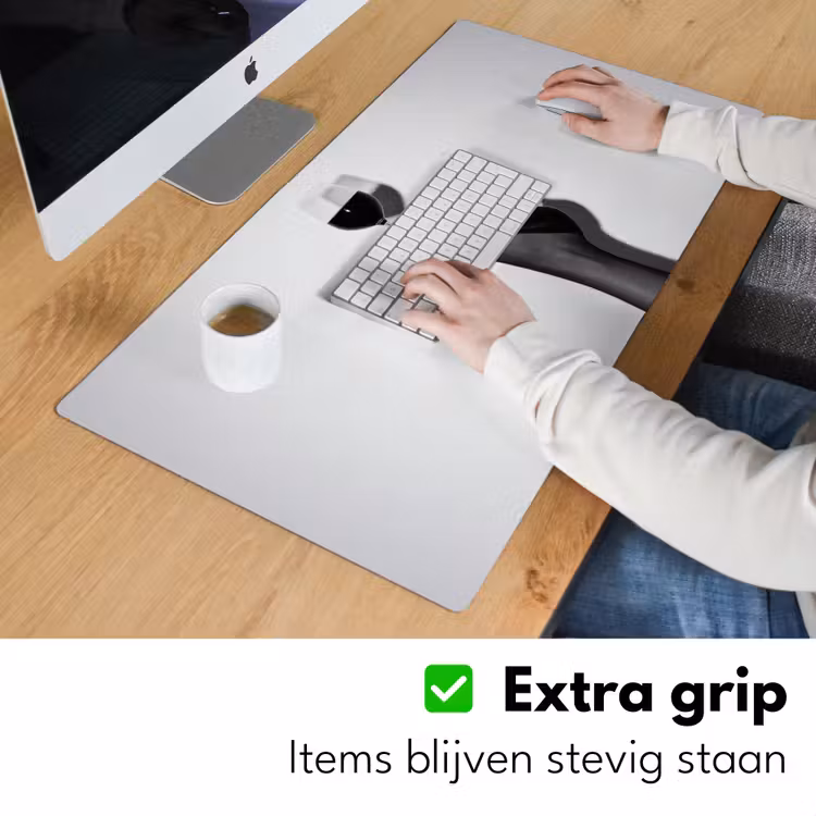 Hak - Wijn - Minimalistisch - Zwart Muismat XXL klein -sfeer3