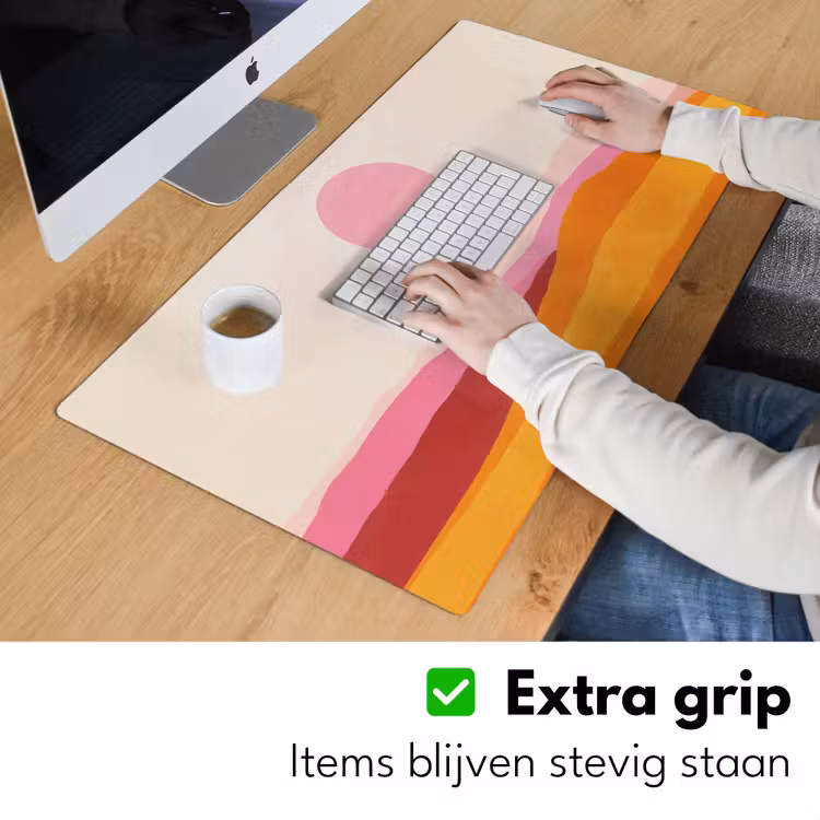 Heuvels - Oranje - Zon - Abstract Muismat XXL klein -sfeer3