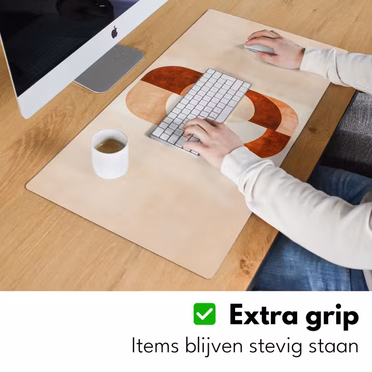 Illustratie - Abstract - Vormen - Rood Muismat XXL klein -sfeer3