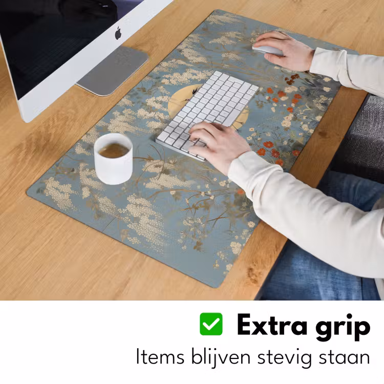 Kraanvogels - Maan - Bloemen - Blauw Muismat XXL klein -sfeer3