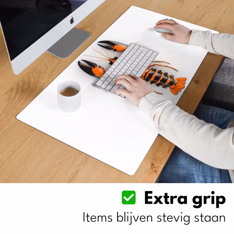 Kreeft - Zwart - Oranje - Wit - Uniek Muismat XXL klein -sfeer3