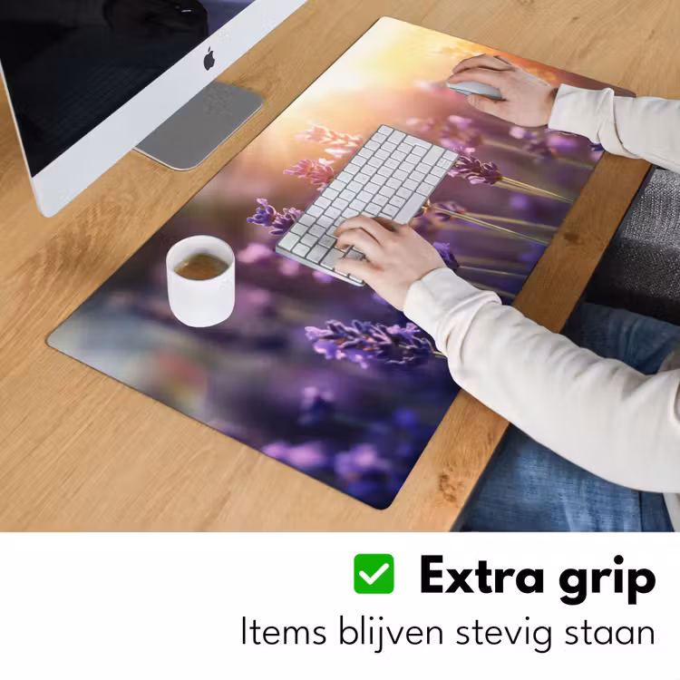 Lavendelbloemen - Paars - Zonlicht Muismat XXL klein -sfeer3