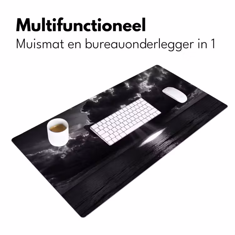 Licht - Wolken - Zee - Zwart-wit - Natuur Muismat XXL klein -sfeer4