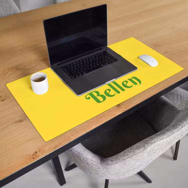 Mij niet bellen - Telefoon - Geel Muismat XXL klein -sfeer1