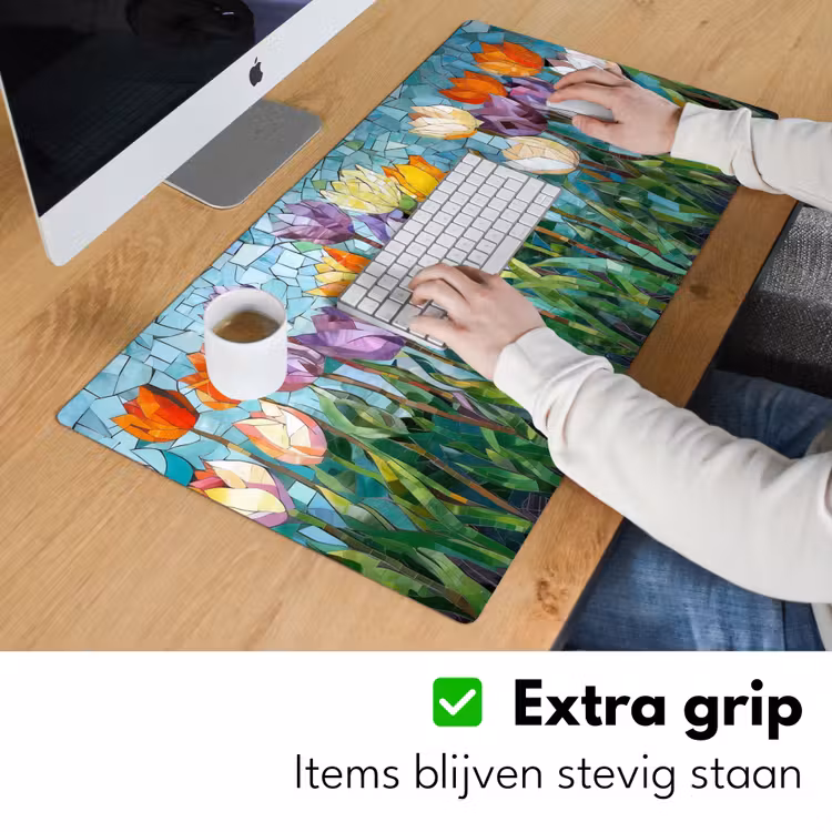 Mozaïek - Veld - Tulpen - Kleurrijk Muismat XXL klein -sfeer3