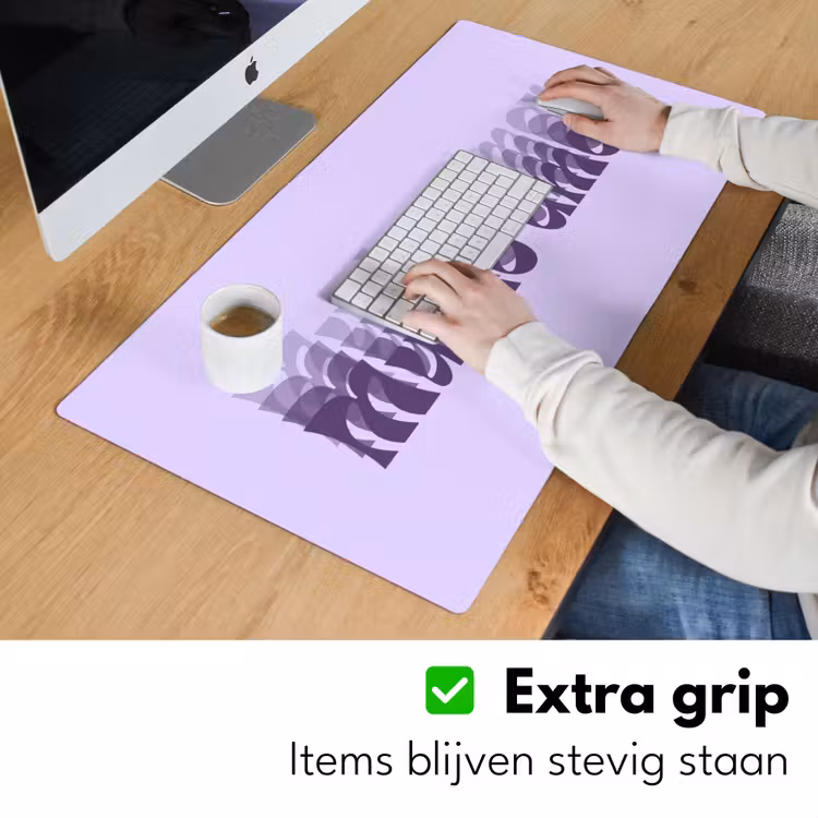Mucho amor - Paars - Gelaagde letters Muismat XXL klein -sfeer3