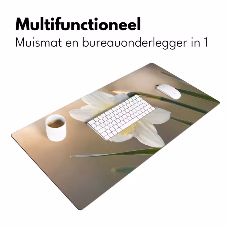 Narcis - Bloem - Minimalistisch Muismat XXL klein -sfeer4