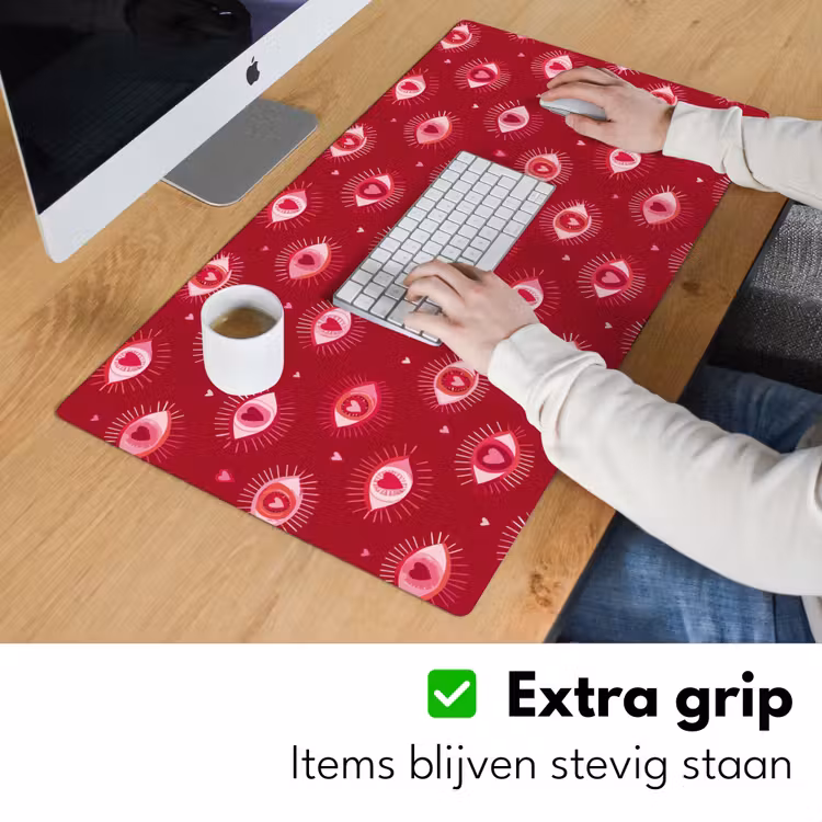 Ogen - Patroon - Roze - Donkerrood Muismat XXL klein 681 -sfeer3