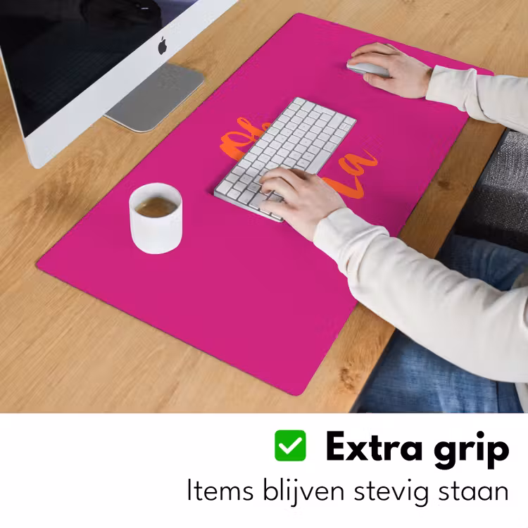 Oh la la - Roze - Oranje - Minimalistisch Muismat XXL klein -sfeer3