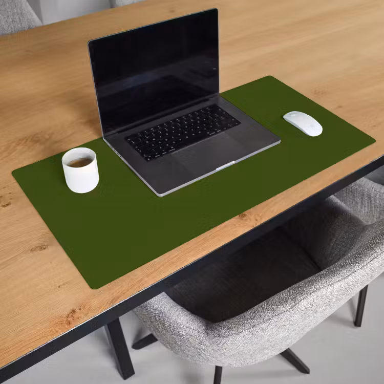 Olive - Drab - Groen Muismat XXL klein 681 -sfeer1