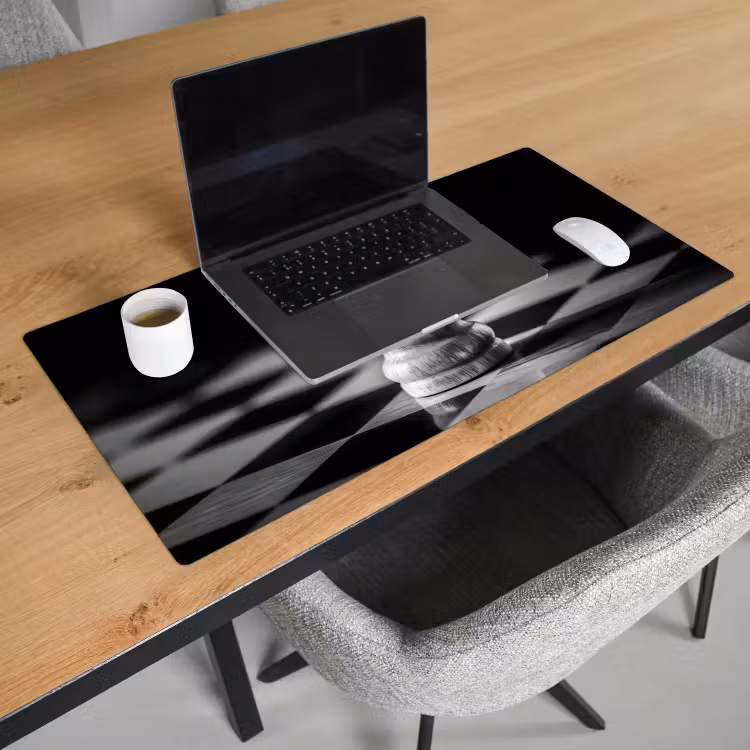 Paard - Hout - Schaalbord - Zwart Muismat XXL klein -sfeer1