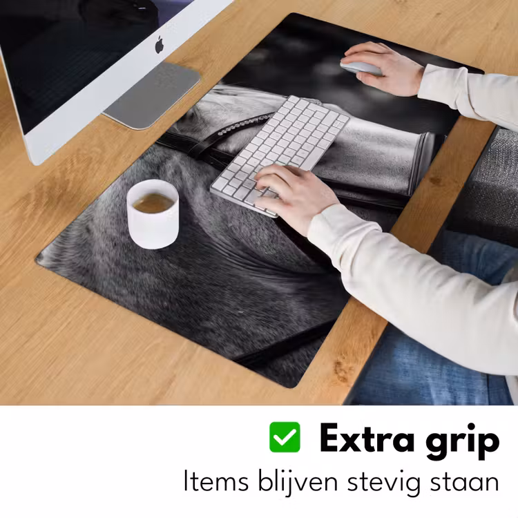 Paard - Schimmel - Portret Muismat XXL klein -sfeer3