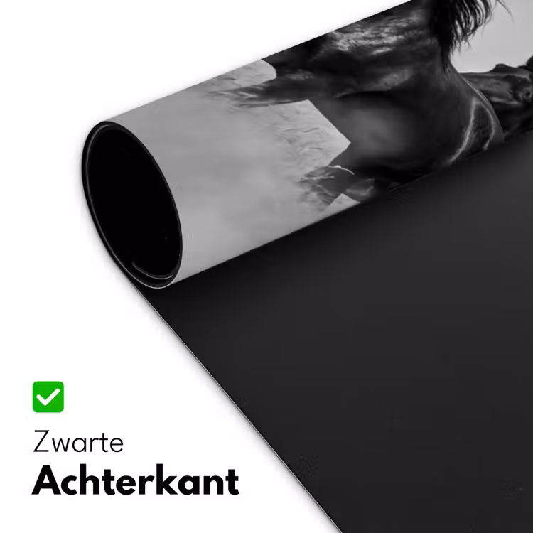 Paarden - Gras - Zwart - Wit Muismat XXL klein -sfeer2