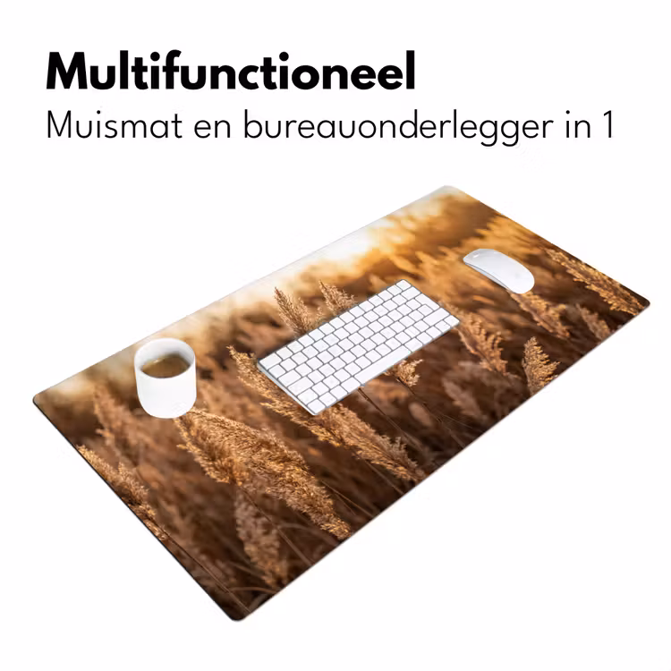 Rietpluimen - Gras - Zonsondergang - Goud - Serene Muismat XXL klein -sfeer4