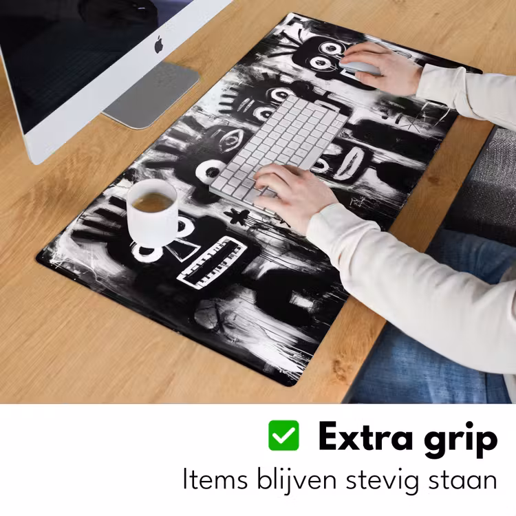 Schilderij - Figuren - Zwart - Abstract Muismat XXL klein -sfeer3