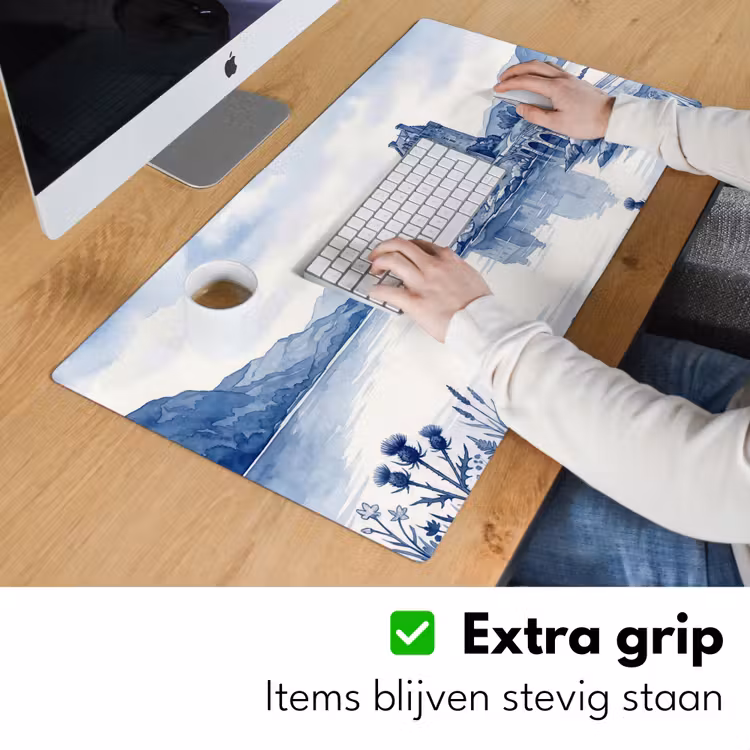 Schots - Kasteel - Blauw - Aquarel Muismat XXL klein -sfeer3