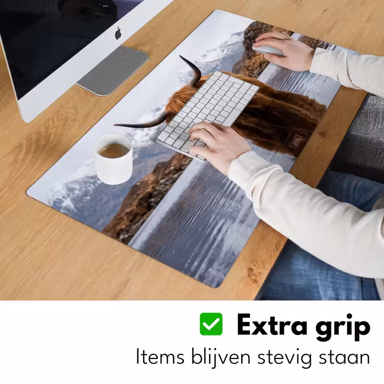 Schotse hooglander - Bruin - Water Muismat XXL klein -sfeer3