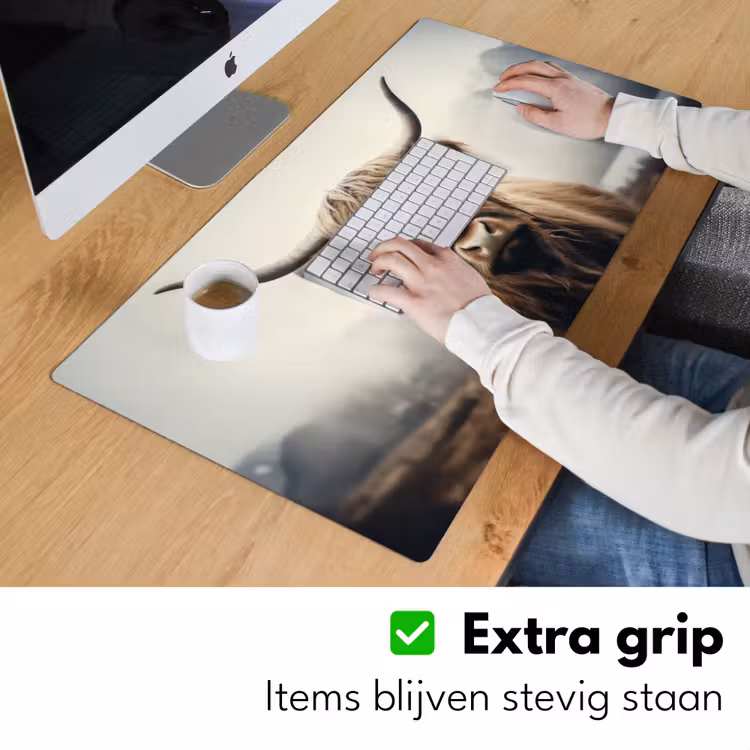 Schotse hooglander - Hoorns - Landschap Muismat XXL klein -sfeer3