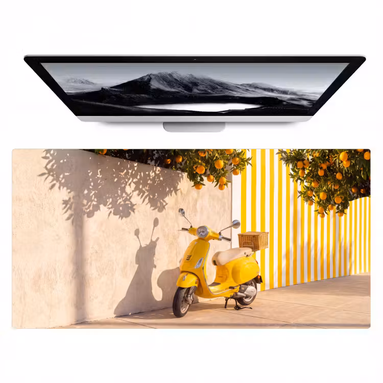 Scooter - Natuur - Zomer - Geel - Mediterraan Muismat XXL klein -zzz3d