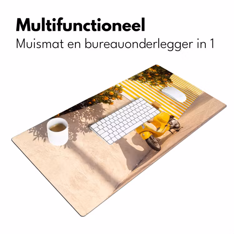 Scooter - Natuur - Zomer - Geel - Mediterraan Muismat XXL klein -sfeer4