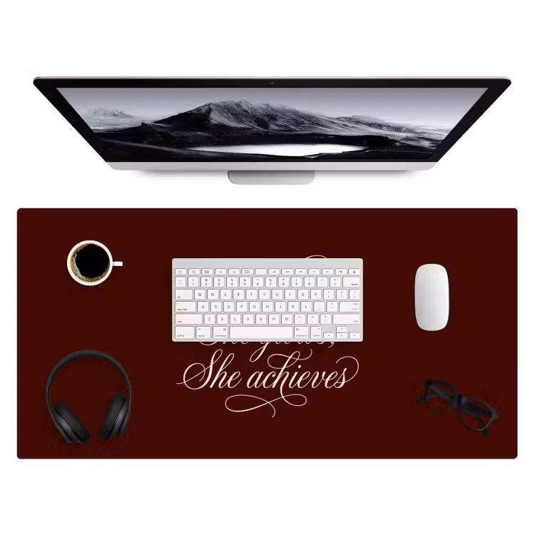 She plans she glows she achieves - Rood - Cursief Muismat XXL klein -3d