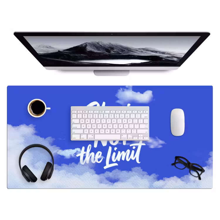 Sky is not the limit - Blauwe lucht - Wolken Muismat XXL klein -3d
