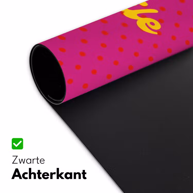 Smile - Stippen - Geel - Smiley - Roze Muismat XXL klein -sfeer2