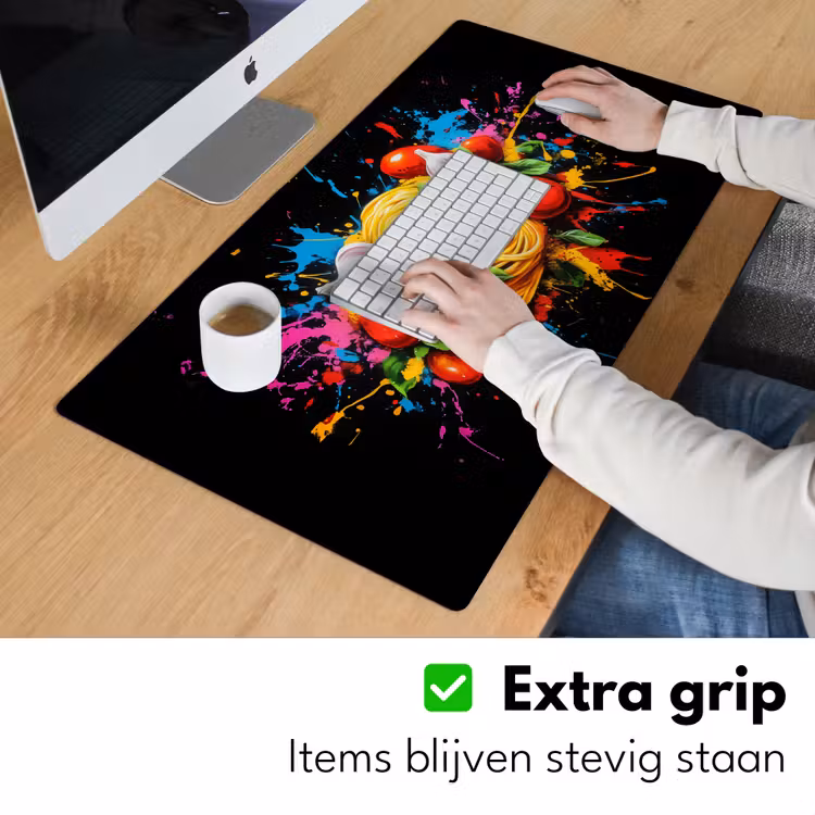 Spaghetti - Graffiti - Verf - Kleurrijk - Eten - Modern Muismat XXL klein -sfeer3