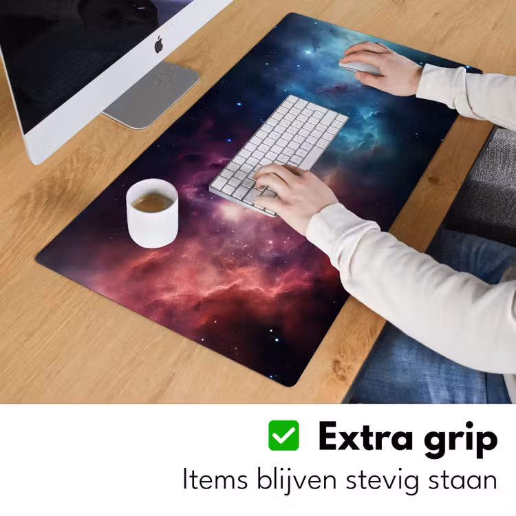 sterrenhemel-neon-ruimte-gaming Muismat XXL klein -sfeer3