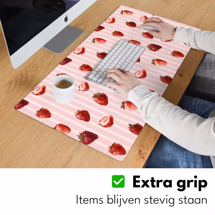 Strepen - Aardbei - Roze Muismat XXL klein 681 -sfeer3