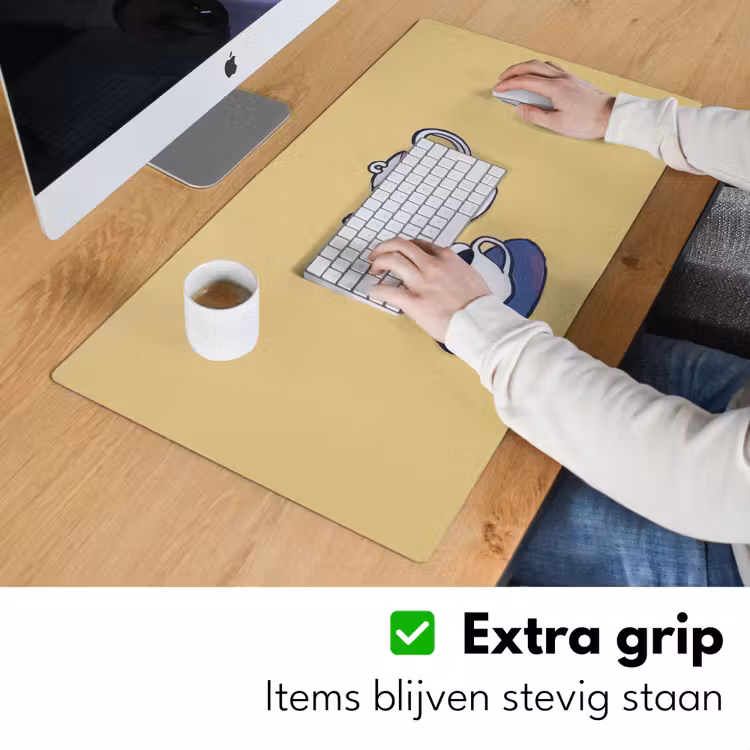 Theepot - Kopje - Beige - Illustratie Muismat XXL klein -sfeer3