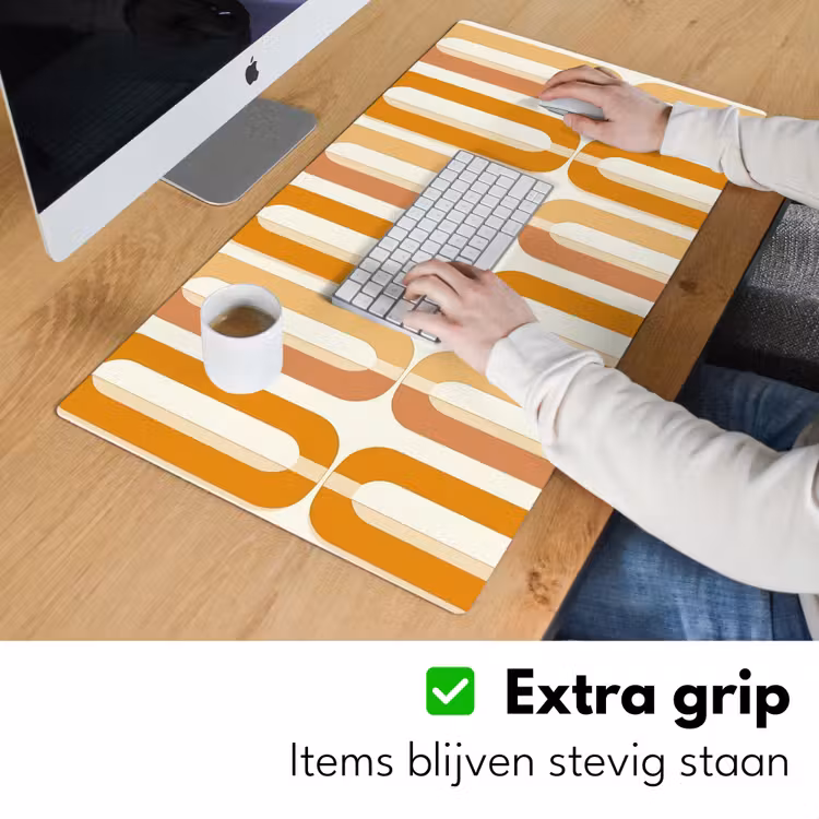 U-vorm - Retro - Oranje Muismat XXL klein 681 -sfeer3