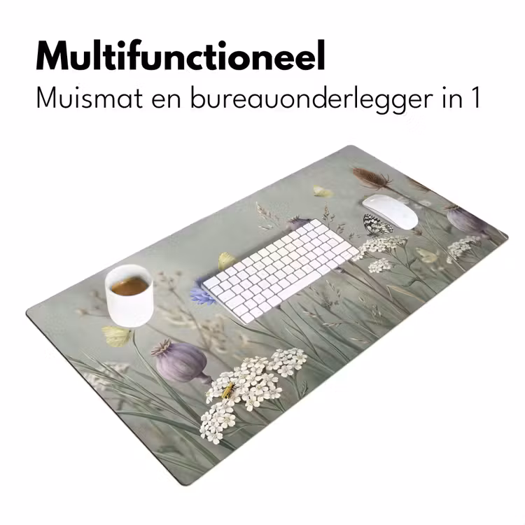 Vlinders - Wildbloemen - Illustratie - Kleurrijk Muismat XXL klein -sfeer4
