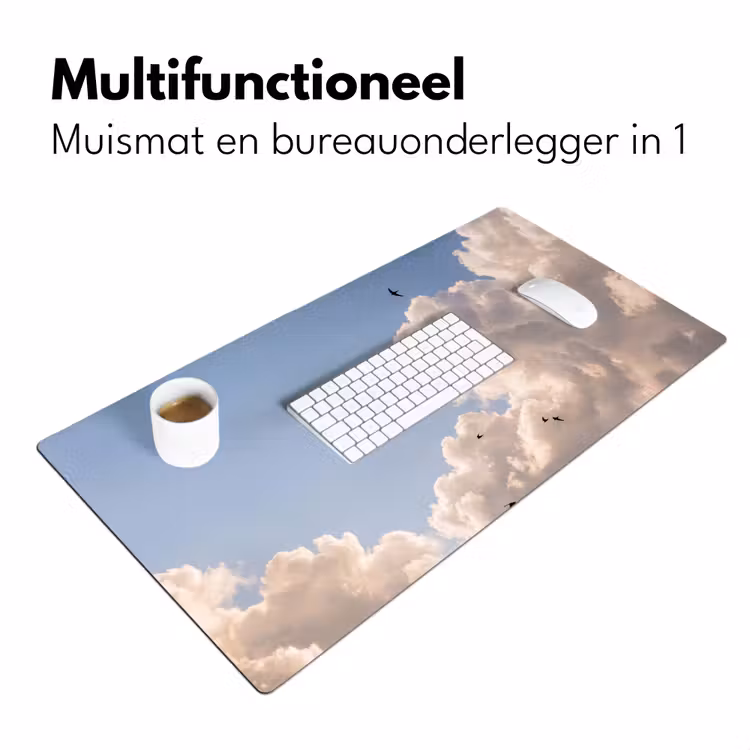 Vogel - Vlucht - Wolken - Natuur - Blauw Muismat XXL klein -sfeer4