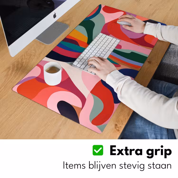 Vormen - Bochten - Kleurrijk - Abstract Muismat XXL klein -sfeer3