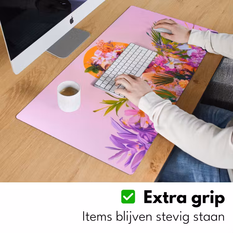 Vrouw - Abstract - Cirkel - Bloemen Muismat XXL klein -sfeer3