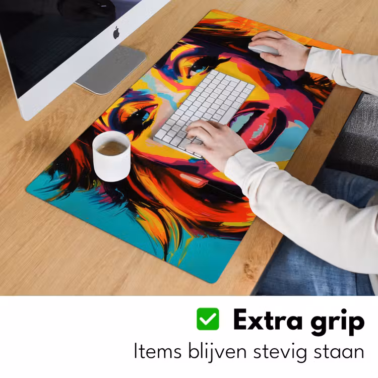 Vrouw - Gezicht - Kleurrijk Muismat XXL klein -sfeer3